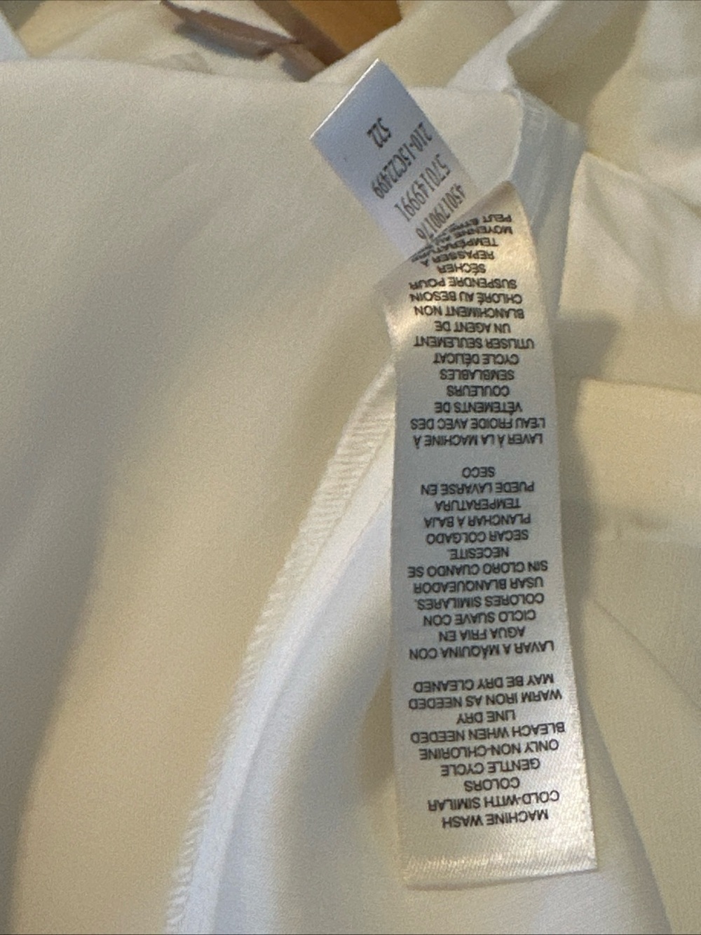 Chico's Women's White Button-Front Utility Shirt Size 2 - Picture 8 of 8